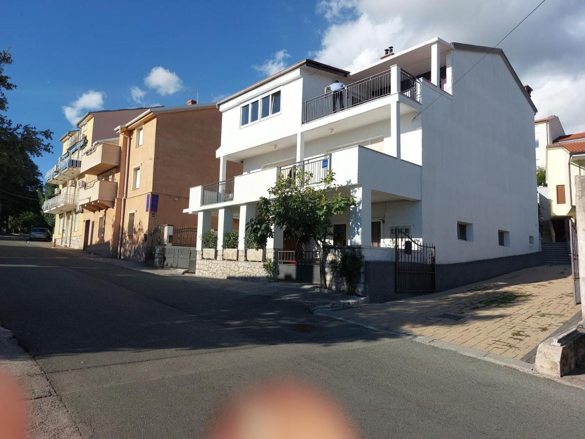 Loredana Apartments Crikvenica Exterior photo