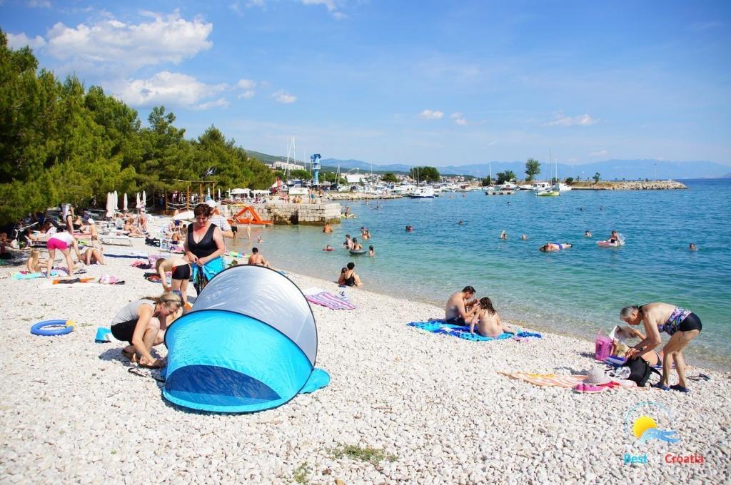Loredana Apartments Crikvenica Exterior photo