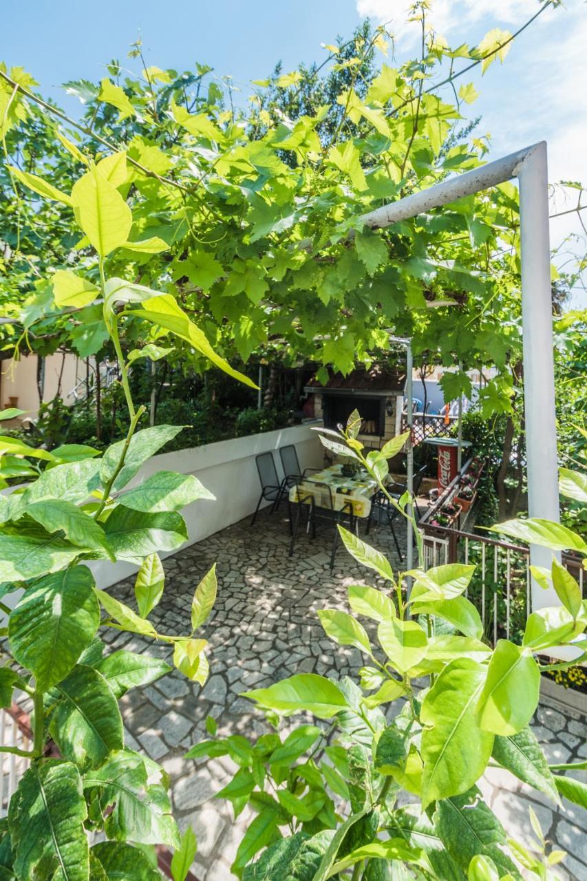 Loredana Apartments Crikvenica Exterior photo